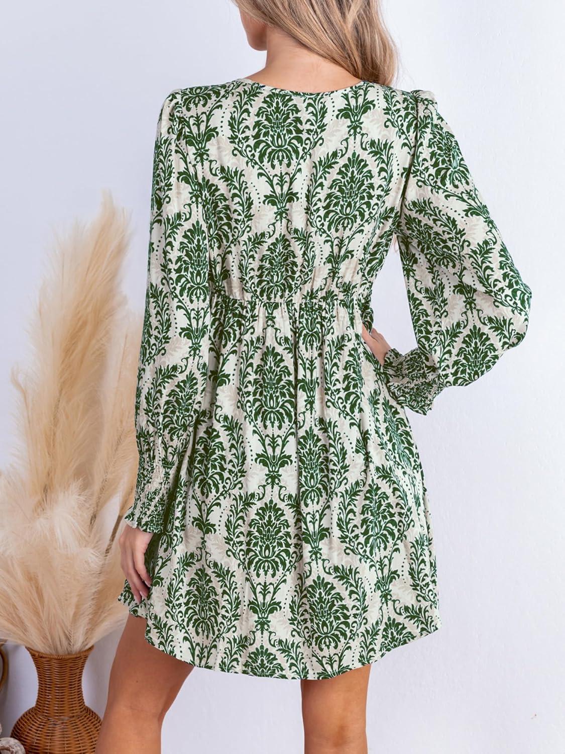 imageCUPSHE Womens Mini Dress Smocked V Neck Long Sleeve Empire Waist Casual A Line DressGreen Paisley