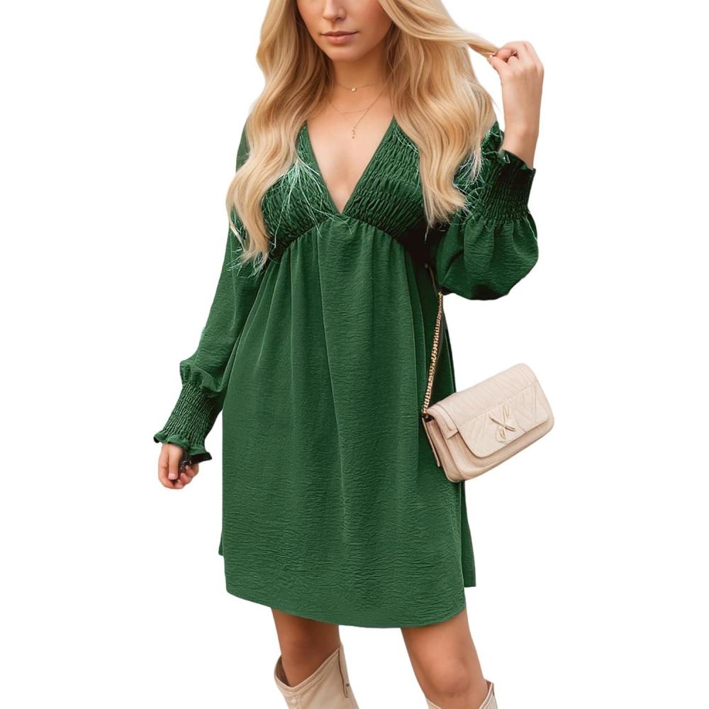 imageCUPSHE Womens Mini Dress Smocked V Neck Long Sleeve Empire Waist Casual A Line DressGreen