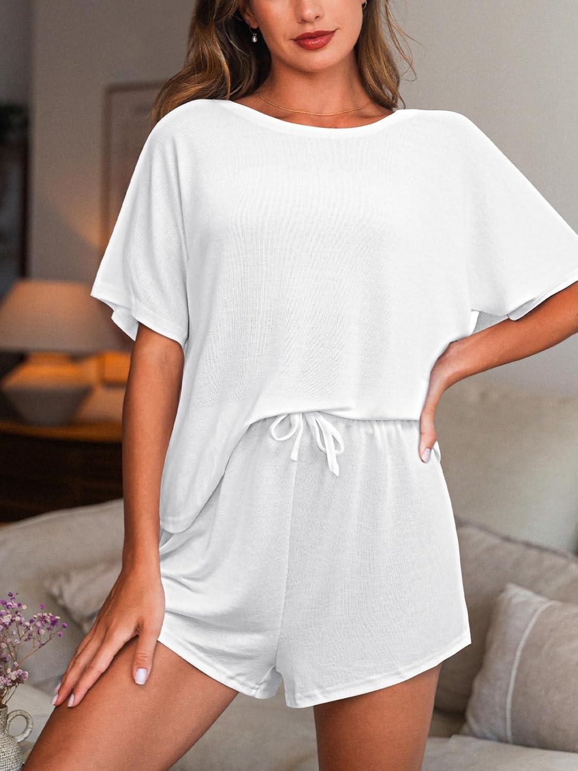 imageCUPSHE Short Sleeve Pajama Sets for Women Casual Crew Neck 2 Piece Lounge SetsWhite