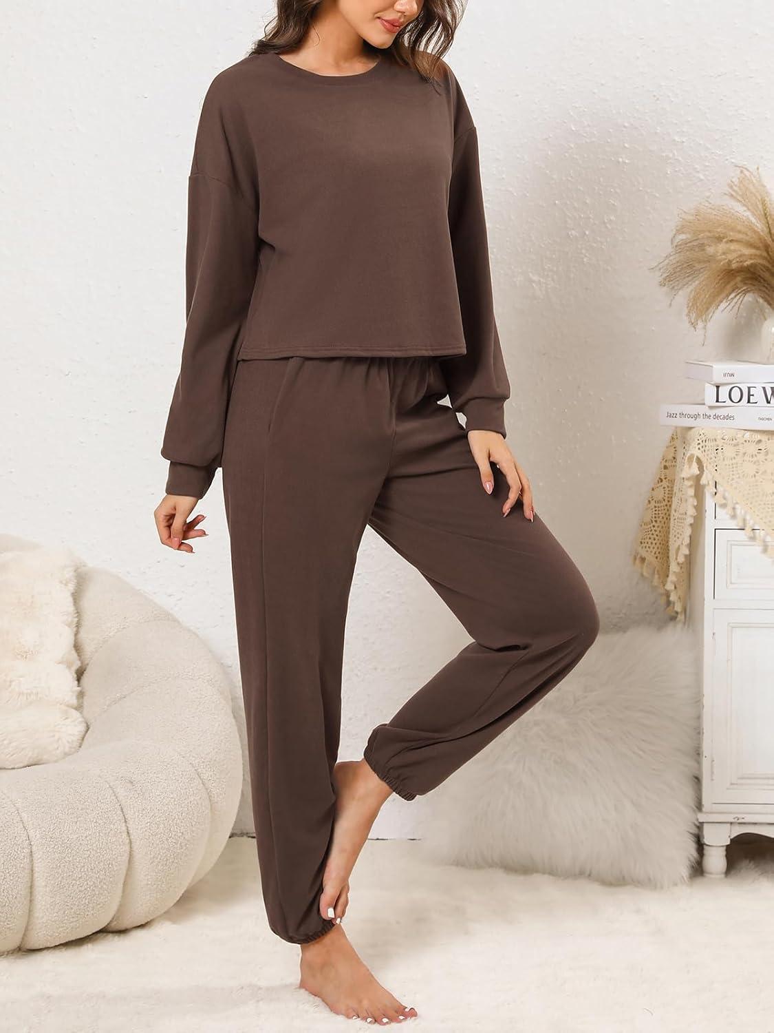 imageCUPSHE Womens Two Piece Outfit Sweatsuits Set Long Sleeve Loungewear Tracksuit Jogger SetBrown