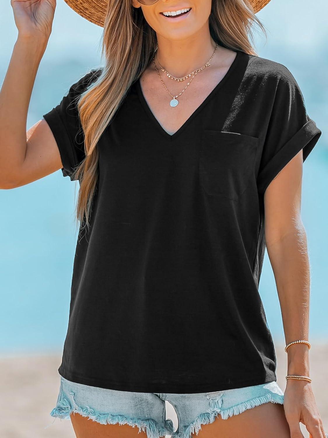 imageCUPSHE Women Tops Onyx VNeck Short Sleeve Tee Front Pocket Shirt Solid Tee Casual DressyBlack