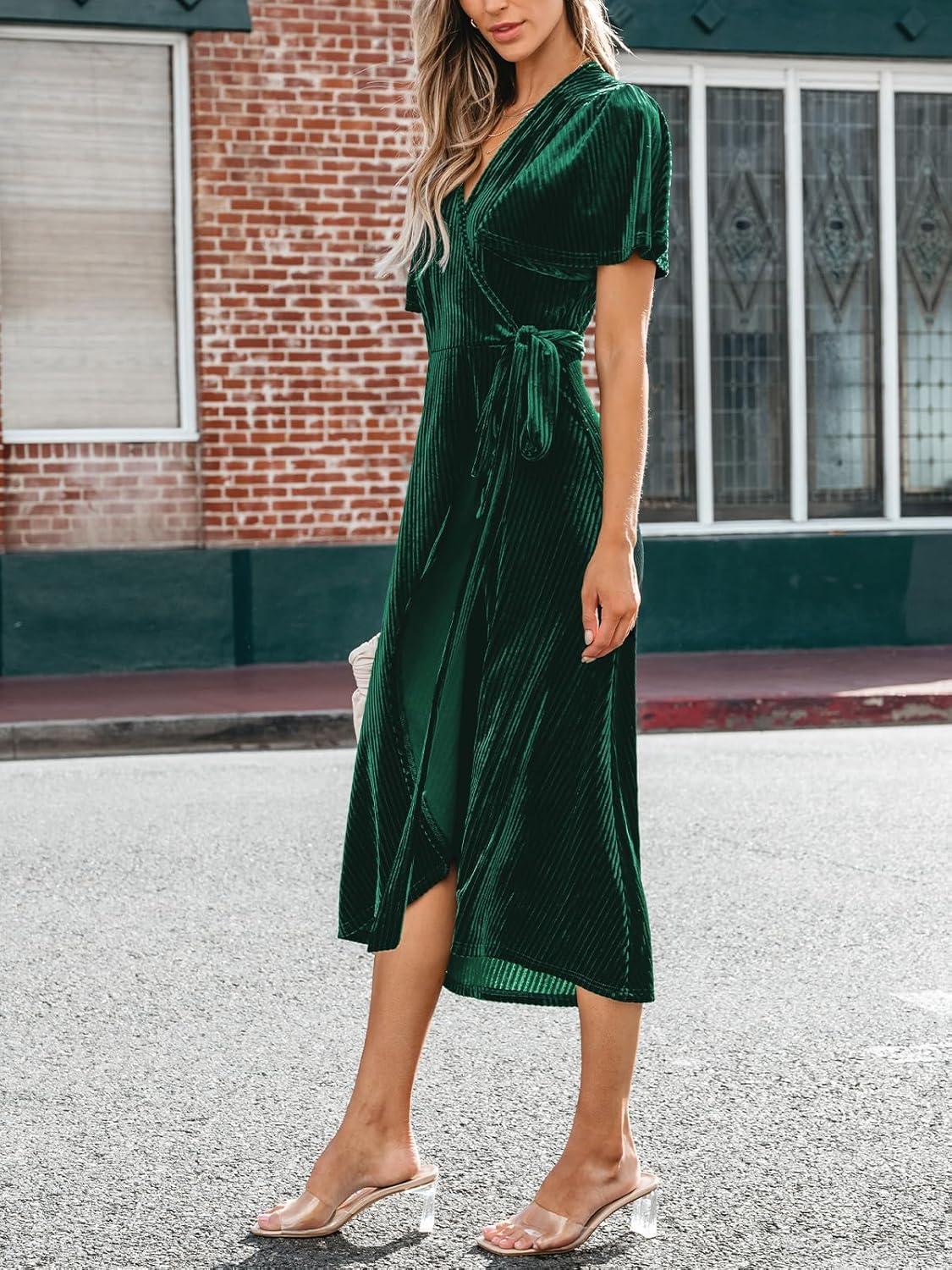 imageCUPSHE Womens Midi Dress Emerald V Neck Belted Short Sleeve Ribbed Knit Flowy Party Cocktail DressesGreen