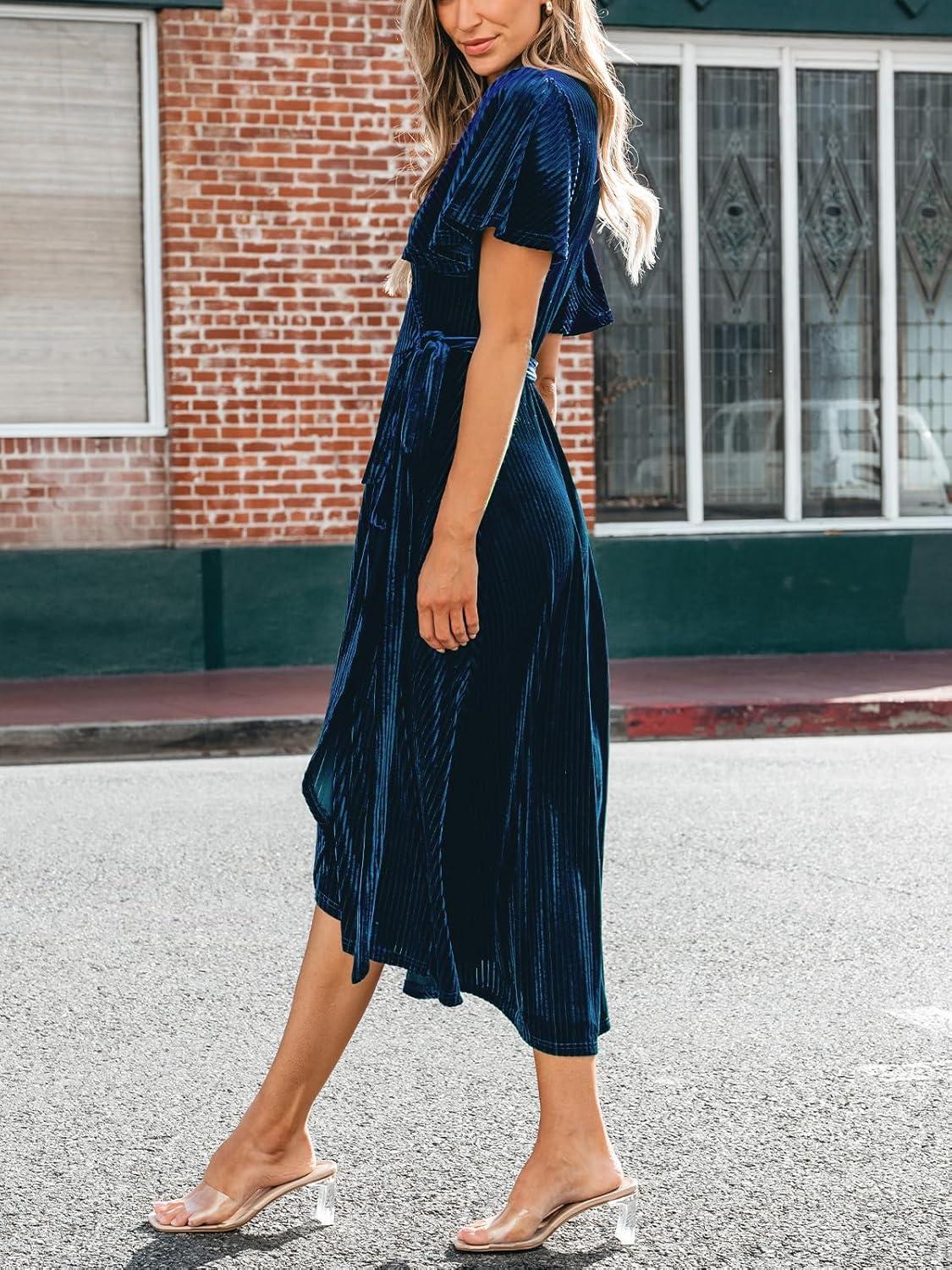 imageCUPSHE Womens Midi Dress Emerald V Neck Belted Short Sleeve Ribbed Knit Flowy Party Cocktail DressesNavy