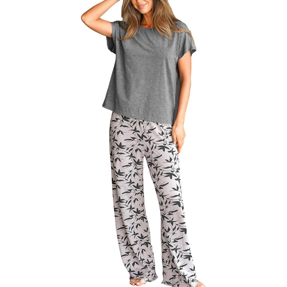imageCUPSHE Womens Pajama Sets 2 Piece Crew Neck Short Sleeves Casual Sleepwear Soft and Comfy Lounge PJs SetsGray
