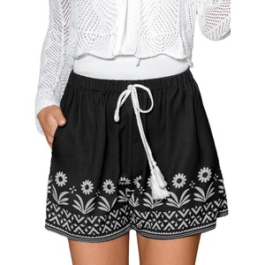 CUPSHE Women’s Striped Shorts High Waist Smocked Drawstring Pocket Short(Black Floral)